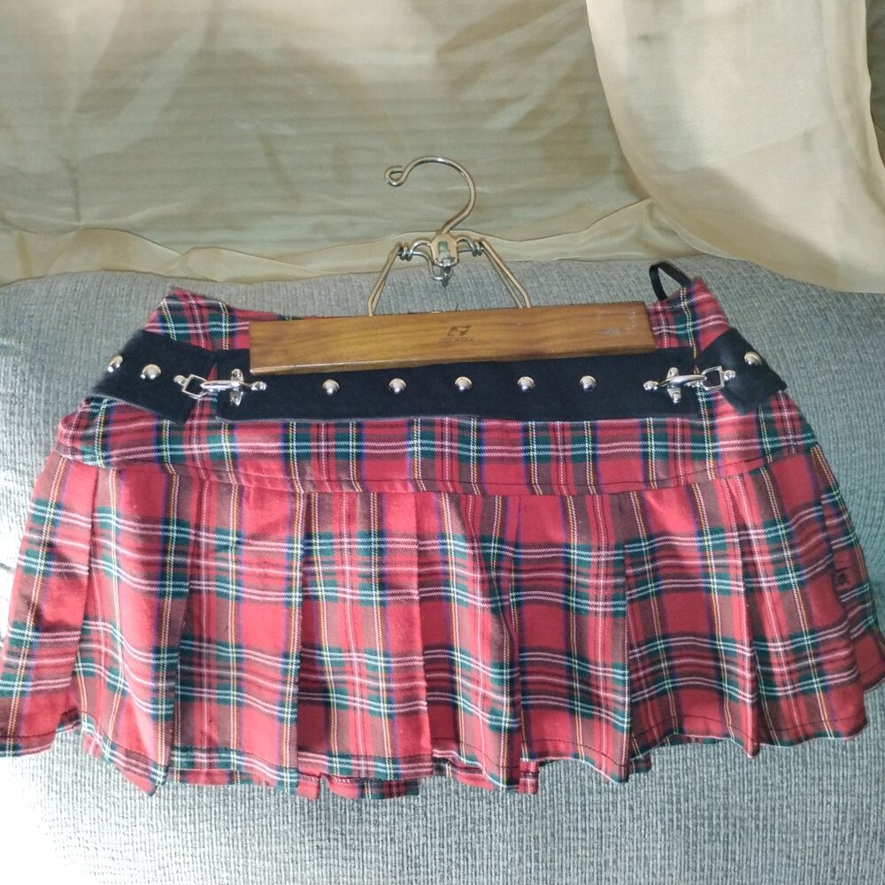Tripp - Picture 2 of 12